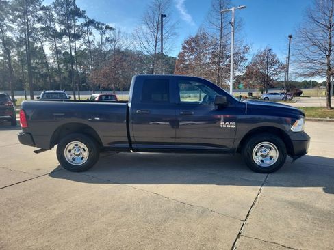 Used 2018 RAM 1500 Tradesman image 9