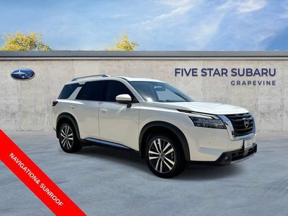 Used 2022 Nissan Pathfinder Platinum w/ Cargo Package