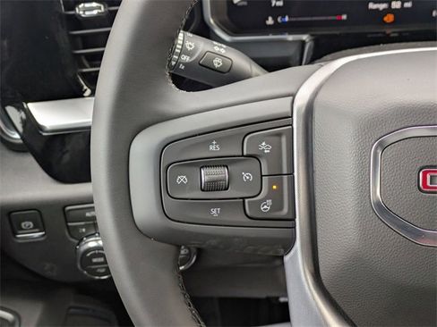 New 2026 GMC Sierra 1500 Elevation image 17
