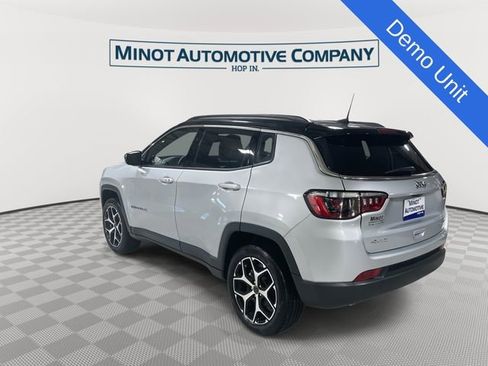 New 2026 Jeep Compass Limited AWD/4WD image 6