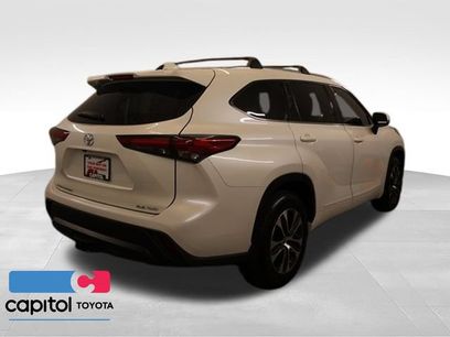 Certified 2021 Toyota Highlander XLE