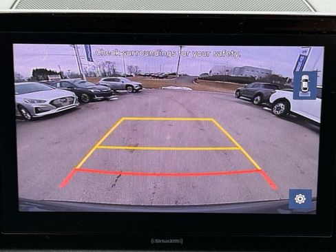 Used 2022 Hyundai Santa Fe SEL w/ Convenience Package image 28