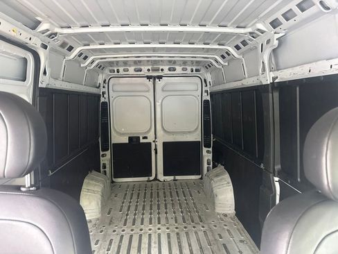 Used 2023 RAM ProMaster 2500 FWD image 33