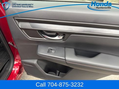 Used 2023 Honda CR-V Sport image 19