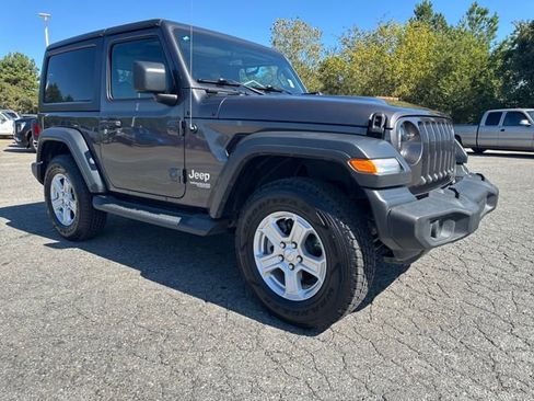 Used 2019 Jeep Wrangler Sport S image 7