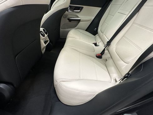 New 2026 Mercedes-Benz GLC 300 4MATIC image 24