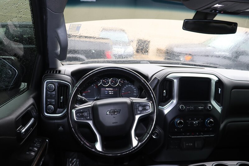 Used 2020 Chevrolet Silverado 1500 LT Trail Boss w/ Convenience Package AWD/4WD image 7