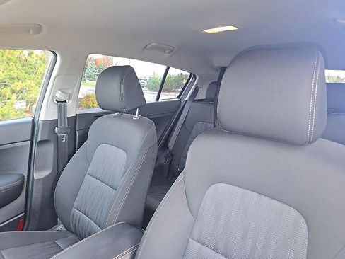 Used 2022 Kia Sportage LX image 23