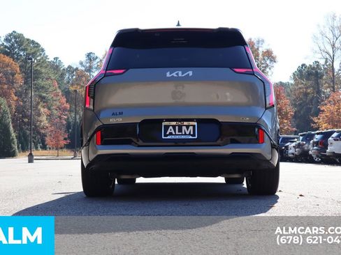 Used 2024 Kia EV9 GT-Line image 7