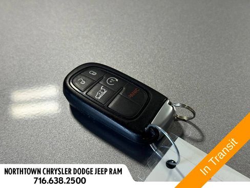 Used 2020 Jeep Cherokee Limited AWD/4WD image 41