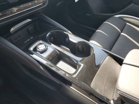 New 2026 Buick Envision Sport Touring image 19