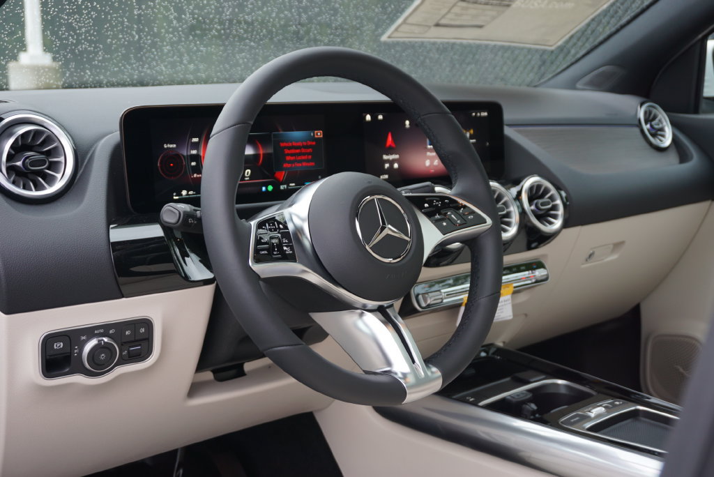 Certified 2026 Mercedes-Benz GLA 250 image 24
