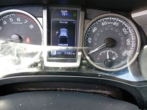 Used 2022 Toyota Tacoma SR5 image 6