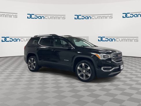 Used 2018 GMC Acadia SLT w/ LPO, Cargo Package AWD/4WD image 2