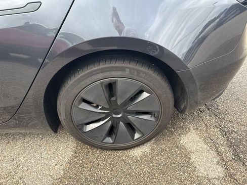Used 2025 Tesla Model 3 RWD image 8
