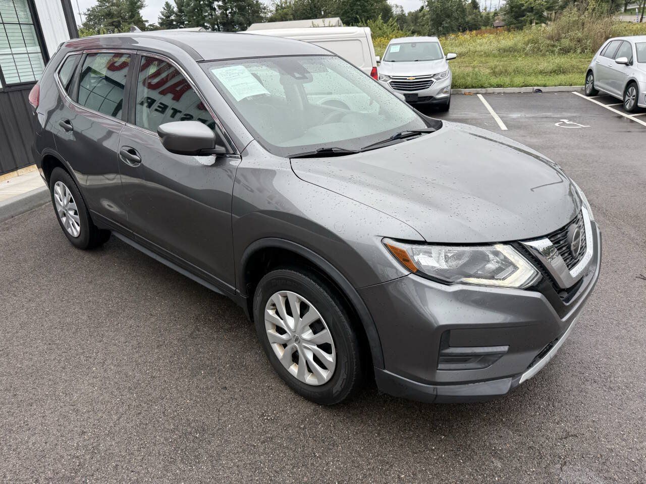 Used 2020 Nissan Rogue S AWD/4WD image 5