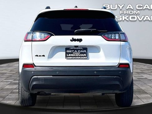 Used 2021 Jeep Cherokee Latitude Plus AWD/4WD image 4