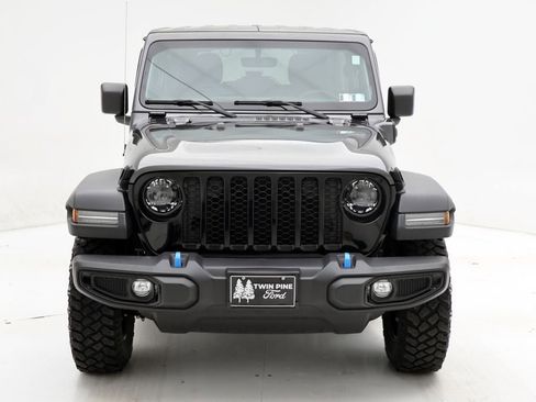 Used 2023 Jeep Wrangler Unlimited w/ Cold Weather Group AWD/4WD image 5
