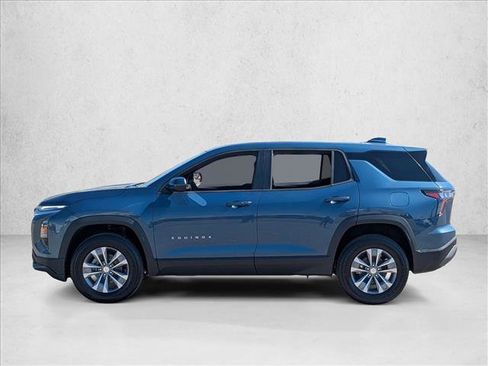 New 2026 Chevrolet Equinox LT w/ Convenience Package II FWD image 8