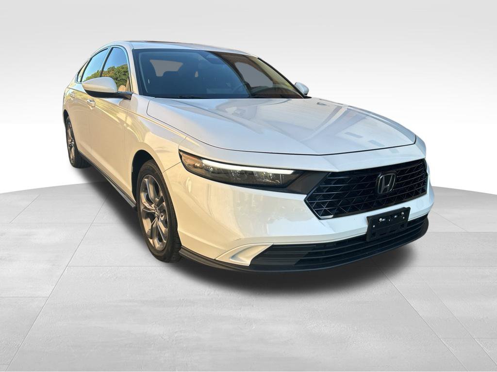 Used 2024 Honda Accord EX image 7