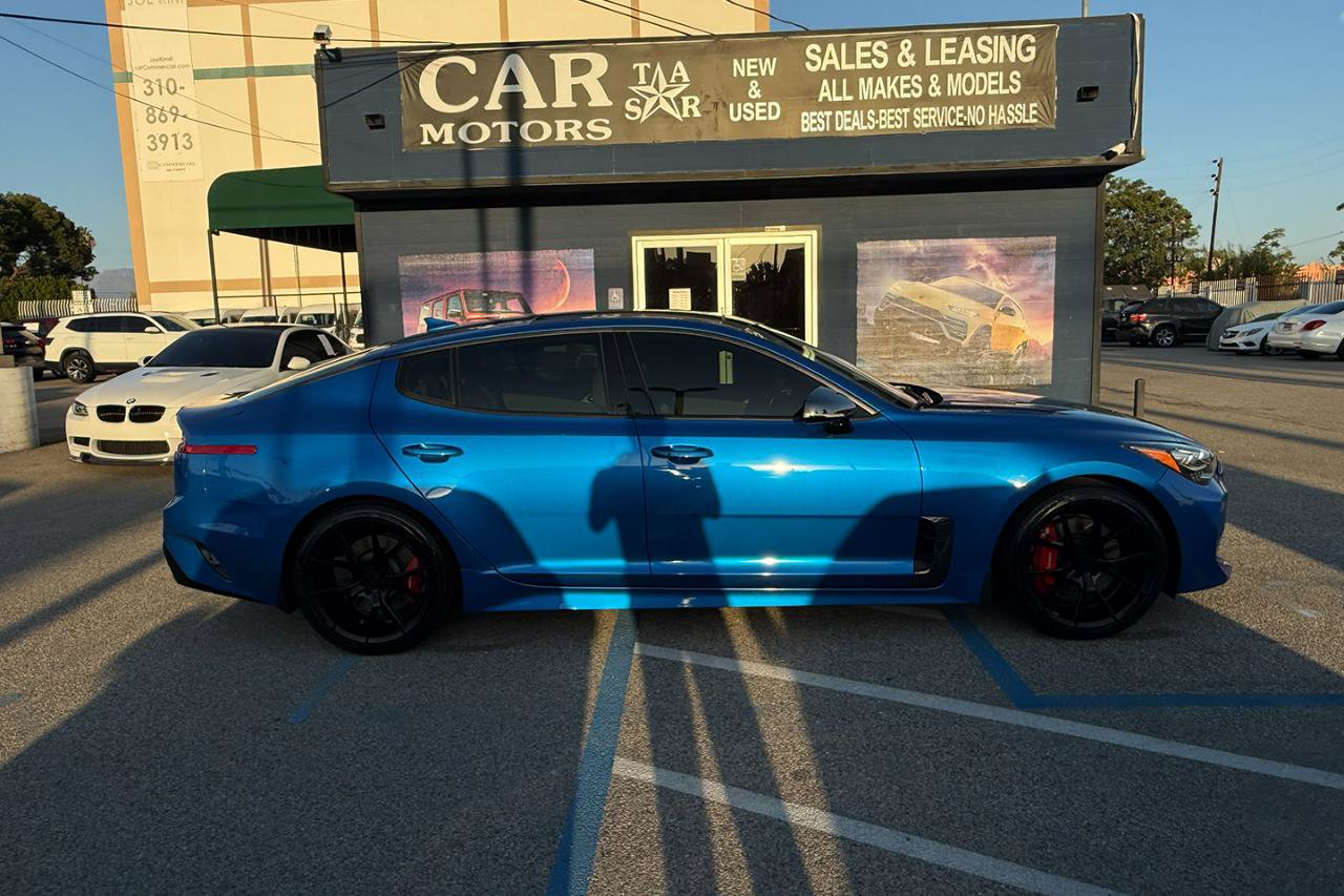 Used 2018 Kia Stinger GT2 AWD/4WD image 6