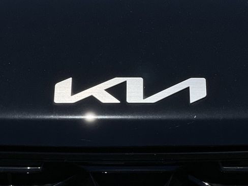 New 2026 Kia Sorento S AWD/4WD image 12