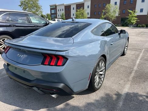 Used 2025 Ford Mustang GT Premium RWD image 7