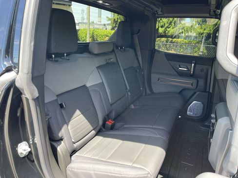 New 2025 GMC Hummer EV 3X image 63