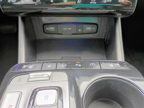 Used 2022 Hyundai Tucson Limited AWD/4WD image 43