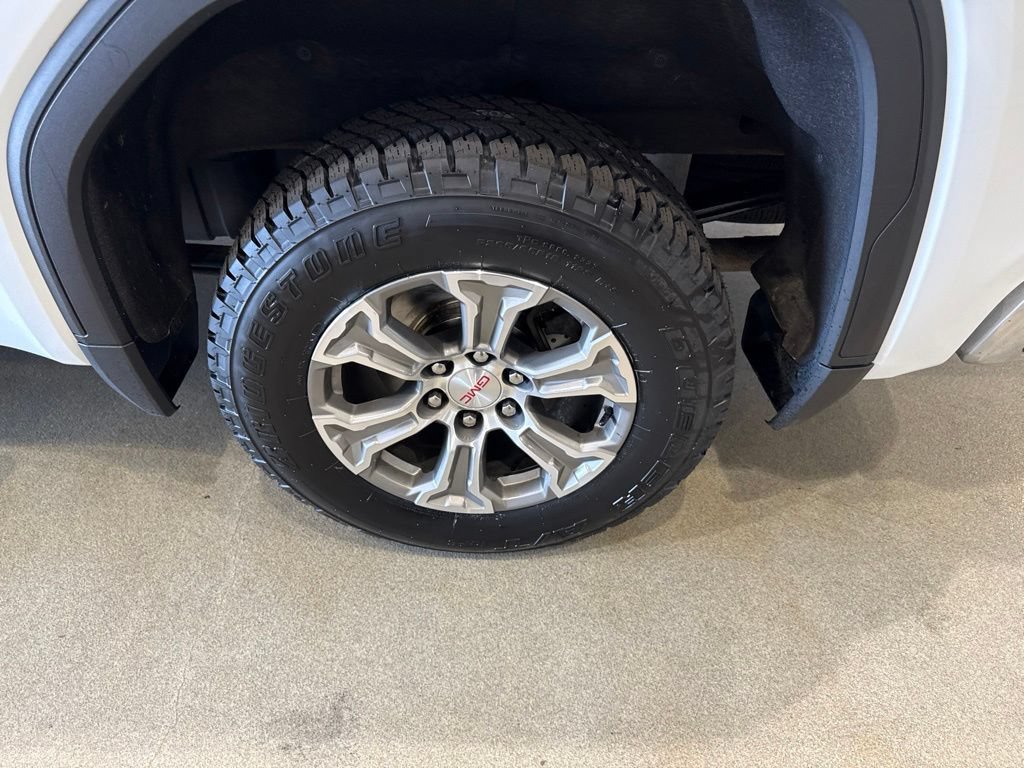 Used 2022 GMC Sierra 1500 SLE AWD/4WD image 10