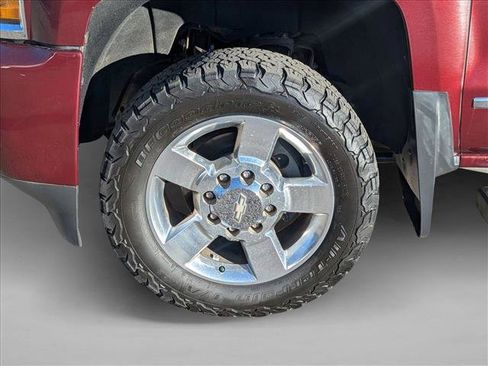 Used 2016 Chevrolet Silverado 2500 High Country w/ Duramax Plus Package image 8