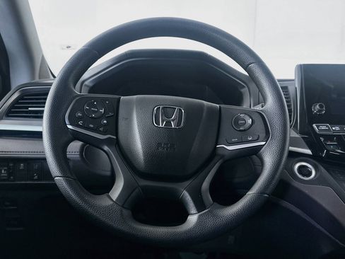 Used 2018 Honda Odyssey EX image 17