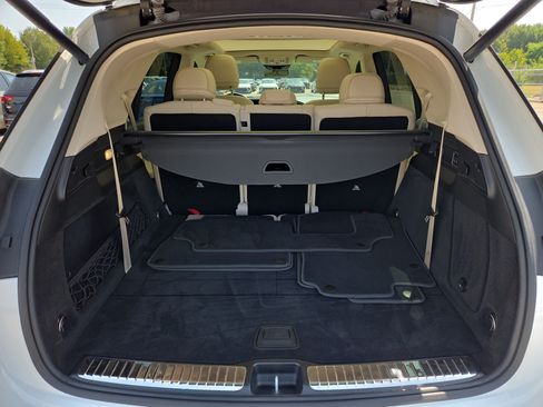 Used 2022 Mercedes-Benz GLE 450 4MATIC image 9