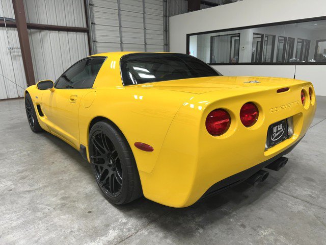 Used 2003 Chevrolet Corvette Z06 w/ Memory Package, 3 Drivers RWD image 12
