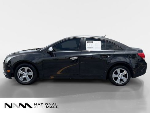 Used 2014 Chevrolet Cruze LT w/ All-Star Edition FWD image 2