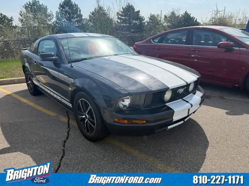 Used 2007 Ford Mustang Deluxe image 1