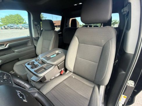 Used 2026 Chevrolet Silverado 1500 RST AWD/4WD image 29