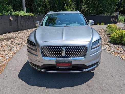 Used 2023 Lincoln Nautilus Reserve AWD/4WD image 8