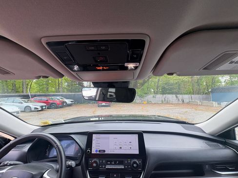 Used 2025 Toyota Grand Highlander FWD image 31