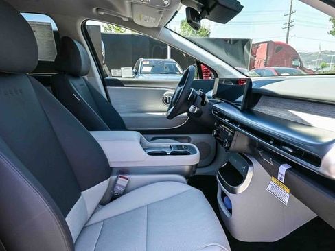 New 2026 Hyundai Ioniq 9 SEL AWD/4WD image 18