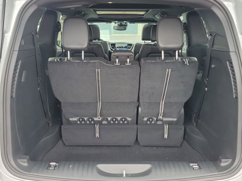New 2026 Chrysler Pacifica Select AWD/4WD image 25