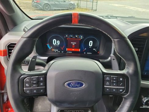 Used 2022 Ford F150 Raptor image 16