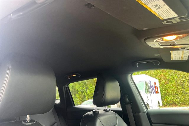 Used 2025 Jeep Compass Trailhawk AWD/4WD image 20