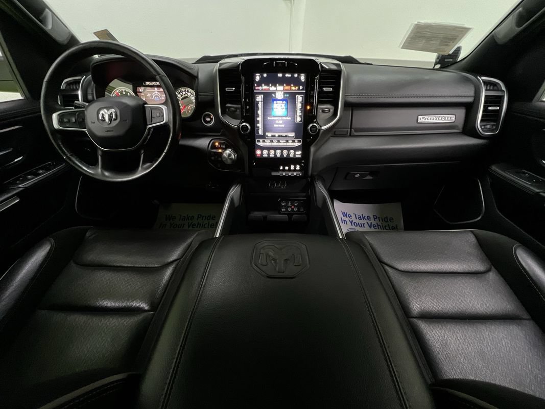 Used 2021 RAM 1500 Laramie w/ Sport Appearance Package AWD/4WD image 16