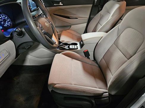 Used 2019 Hyundai Tucson SE FWD image 15