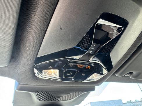 Used 2025 BMW X1 xDrive28i image 27