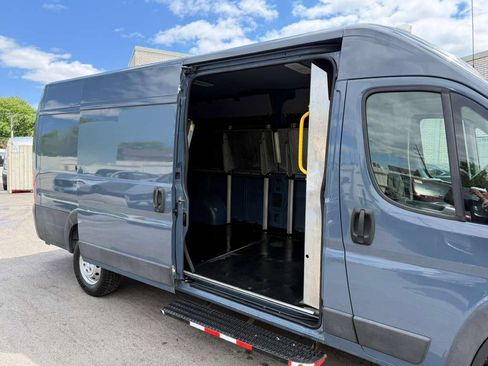 Used 2019 RAM ProMaster 3500 FWD image 25