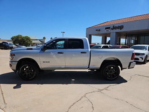 New 2026 RAM 2500 Big Horn AWD/4WD image 2