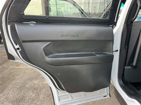 Used 2016 Ford Explorer 4WD Police Interceptor image 8