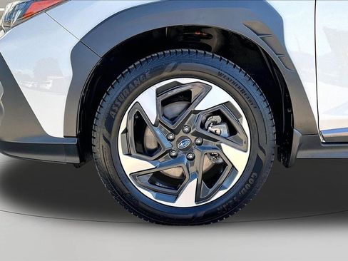 Used 2024 Subaru Crosstrek 2.5i Limited AWD/4WD image 34